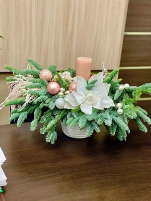 Новогодняя Композиция в офис №708