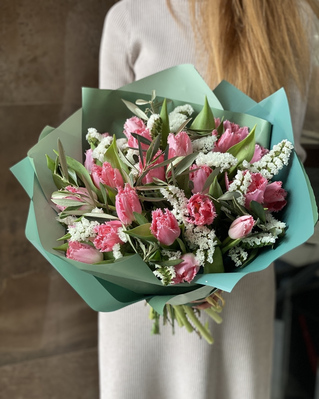 Игольчатые тюльпаны со статицей №743