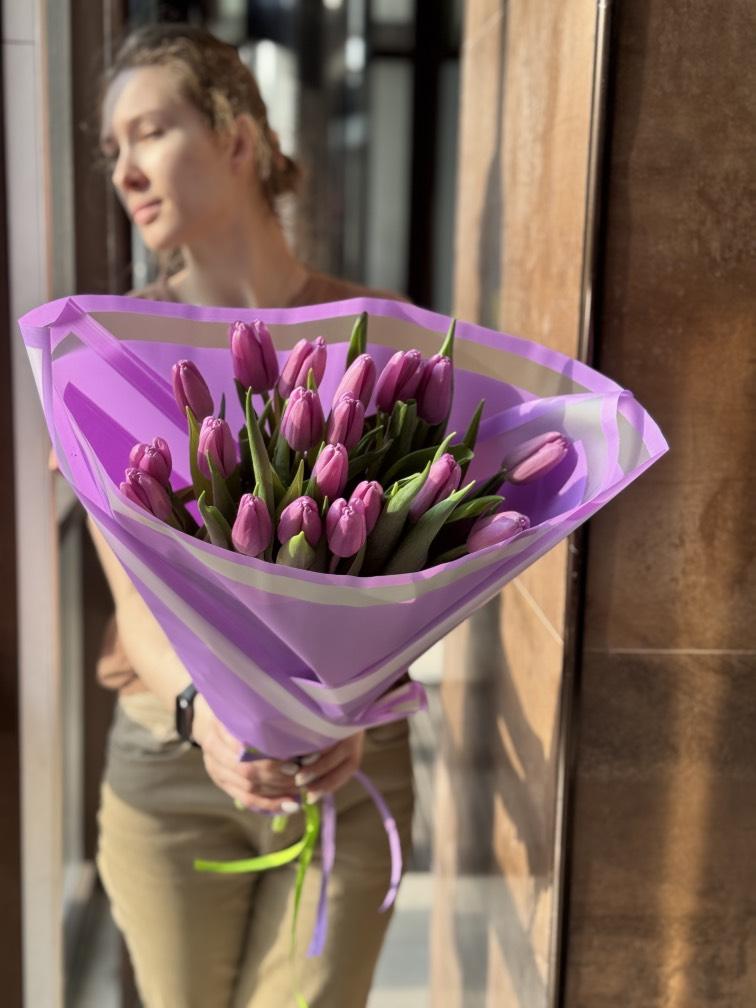 Тюльпаны на 8 марта 17 шт №766