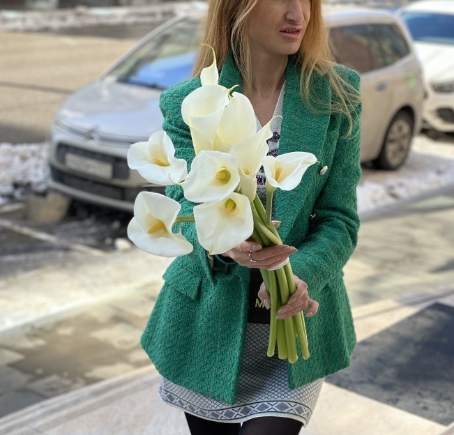 Каллы белые 9 шт №800