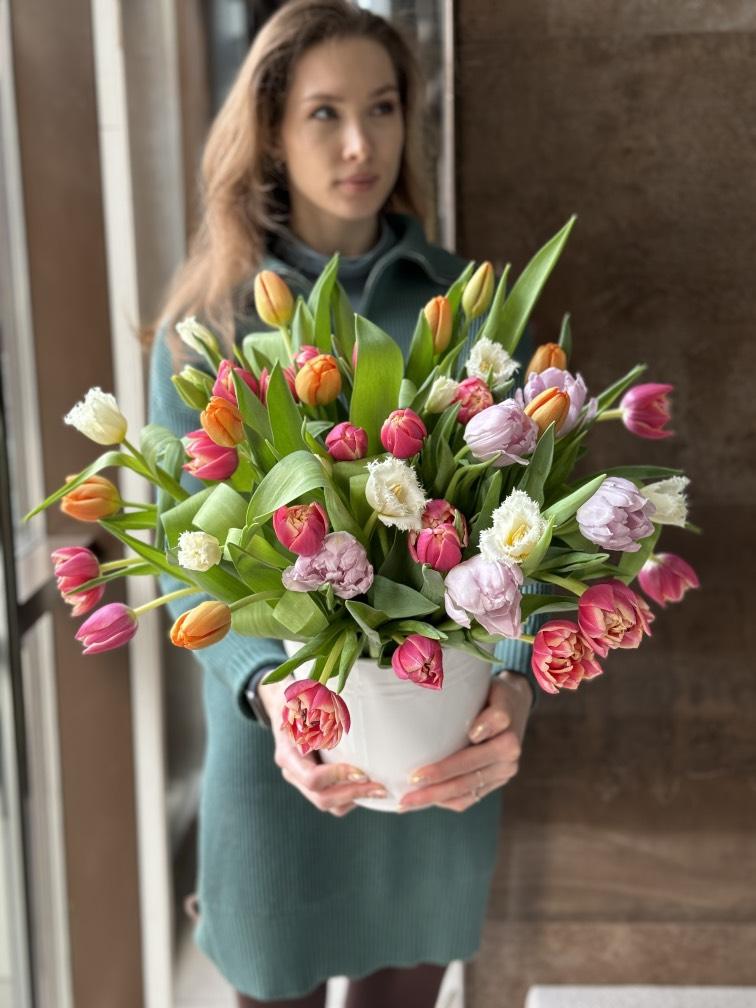 Эйфория из тюльпанов 49-75шт №986