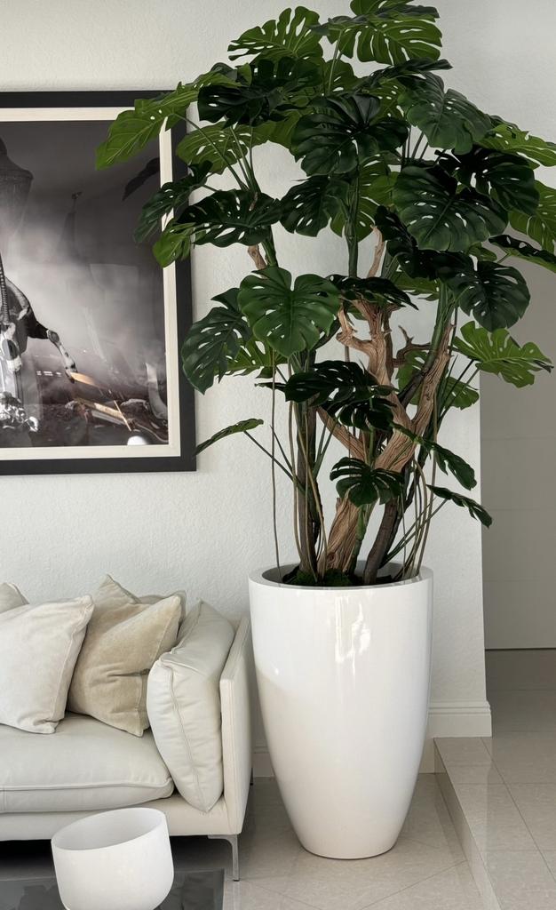 Монстера в кашпо искусственная №1050