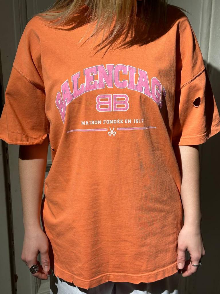 Футболка BALENCIAGA