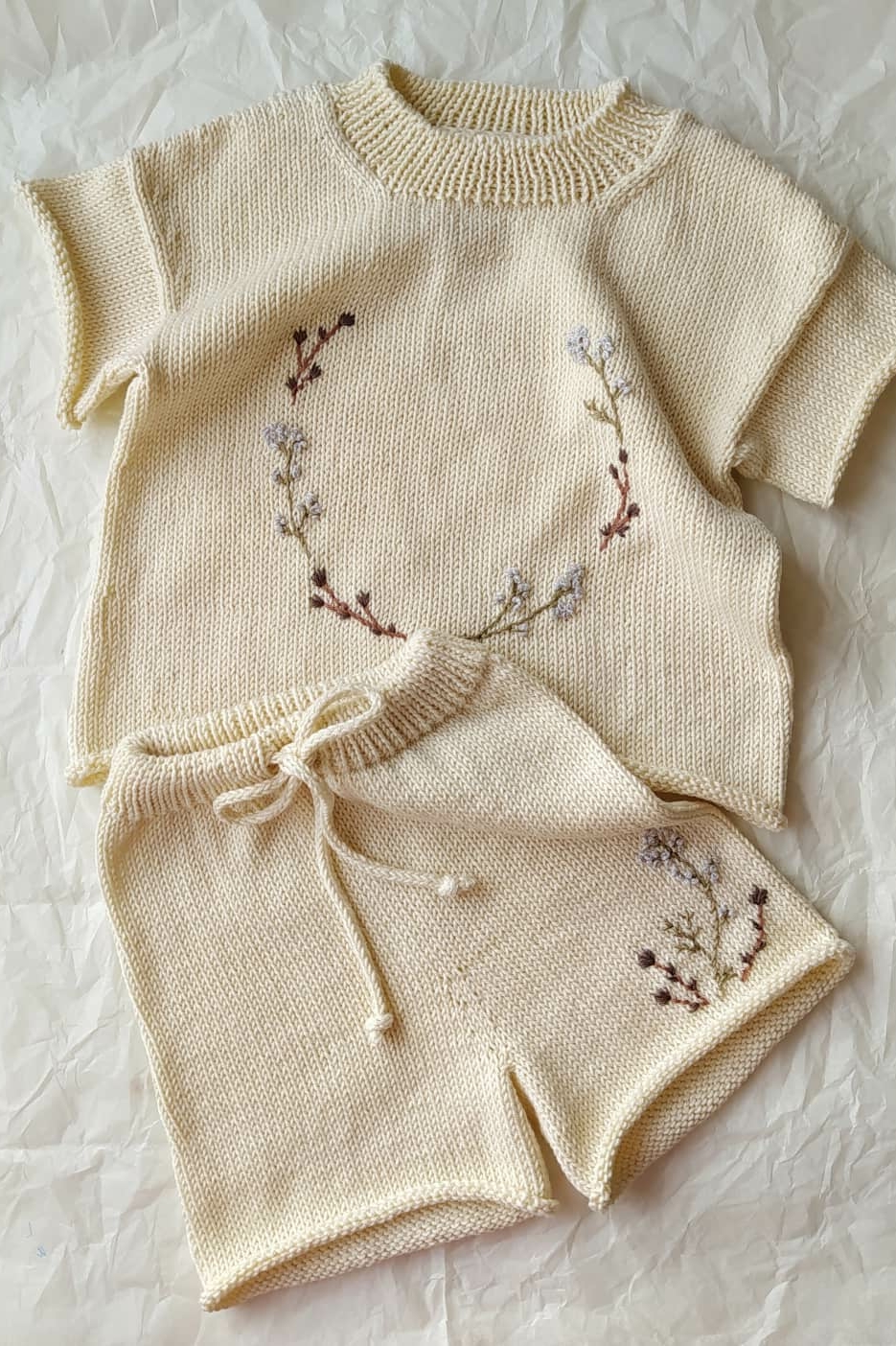 Футболка и шорты из органического хлопка — безопасность для кожи