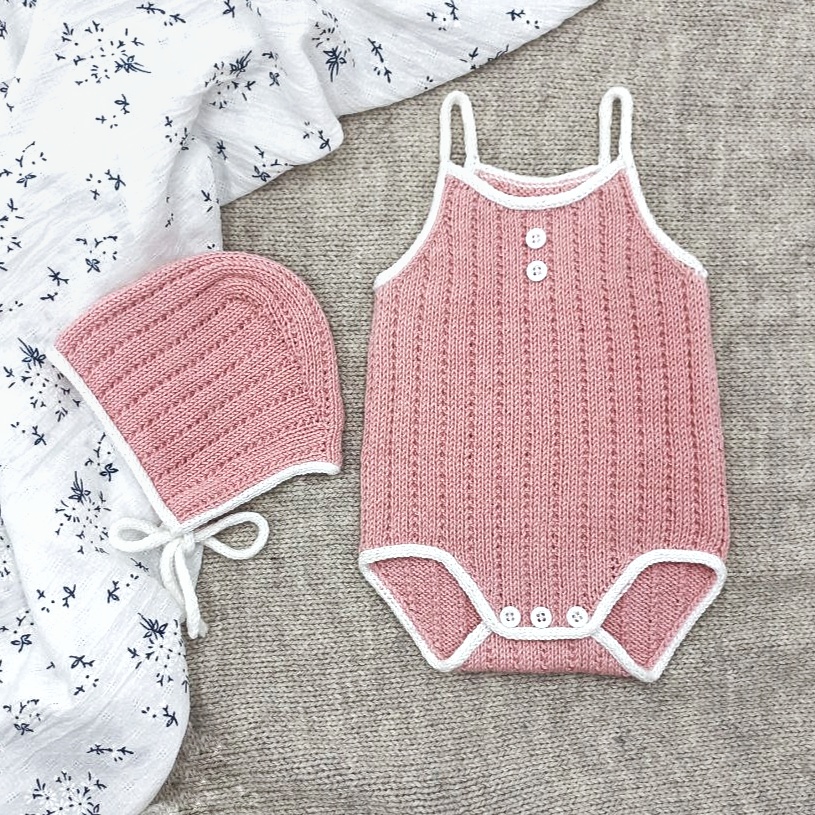 Комплект Line 2 в 1 (чепчик + боди)