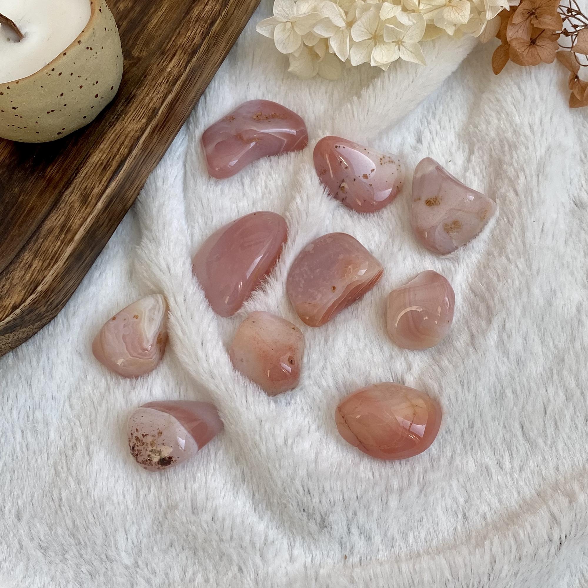 Галтовка розового агата