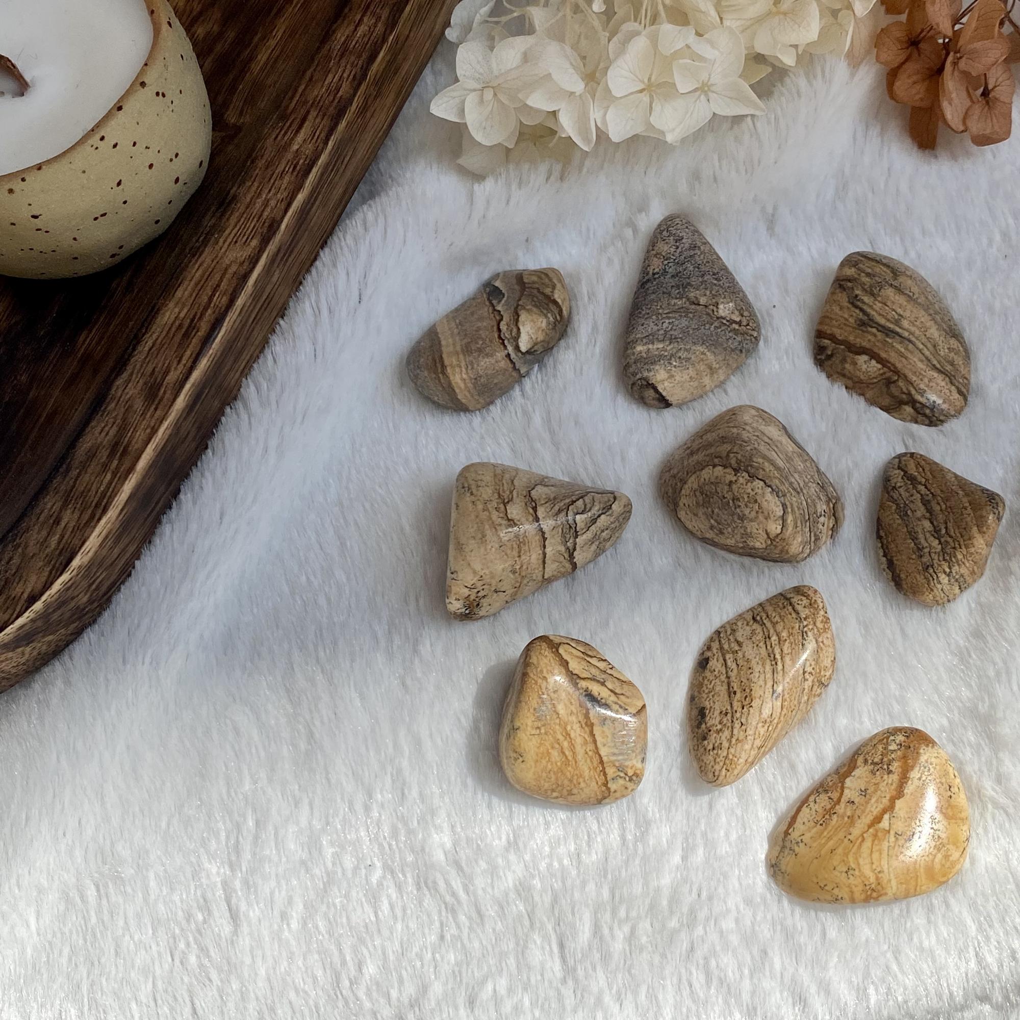 Галтовка песочной яшмы