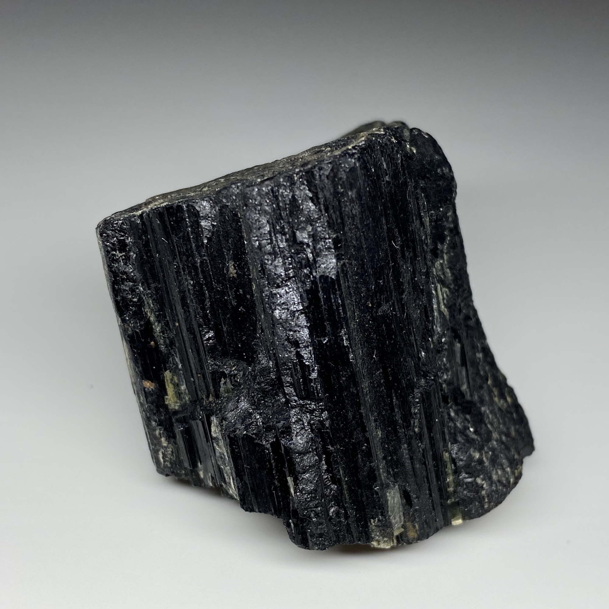 Турмалин-шерл