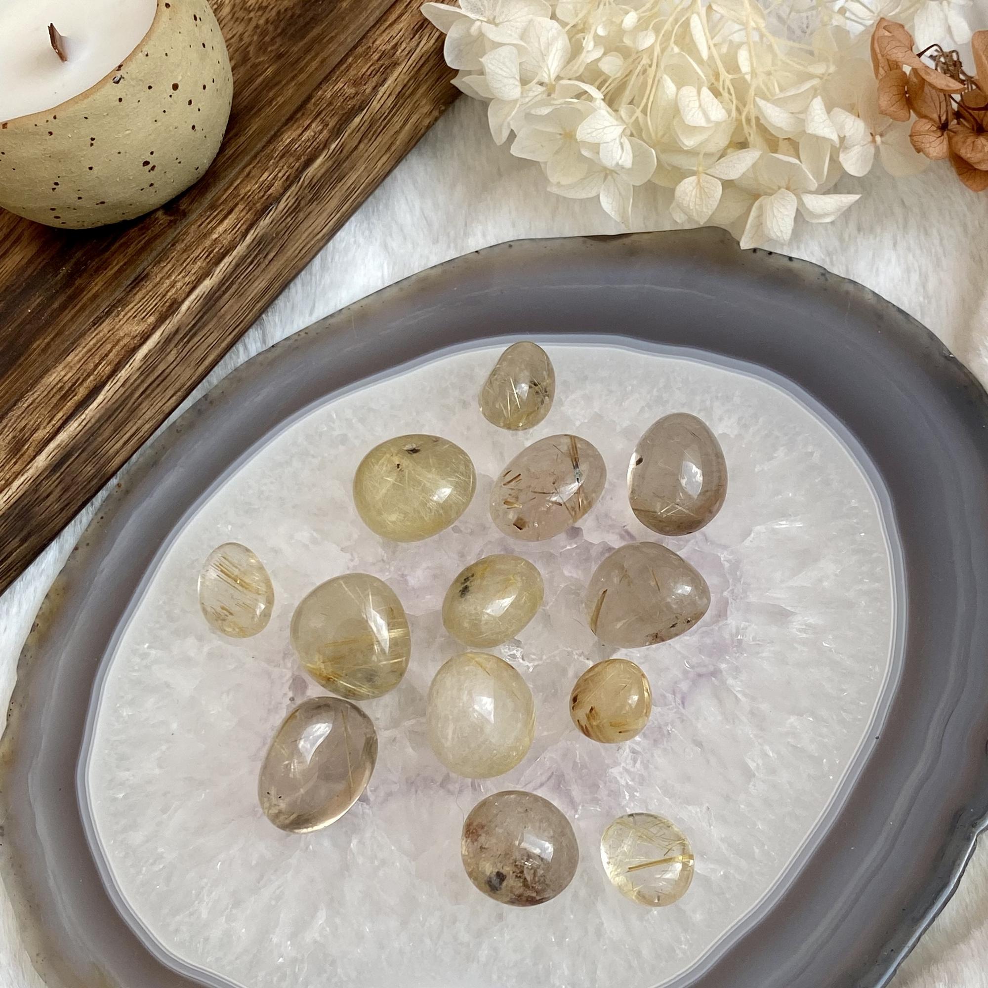 Галтовка кварца-волосатика