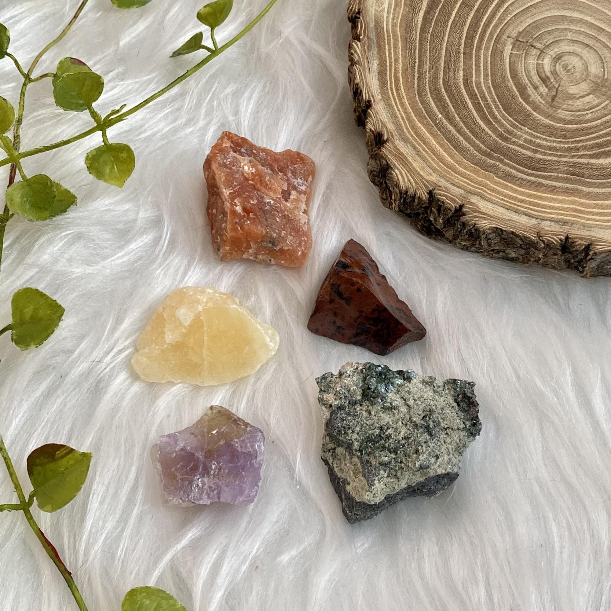 Необработанные минералы (разное)