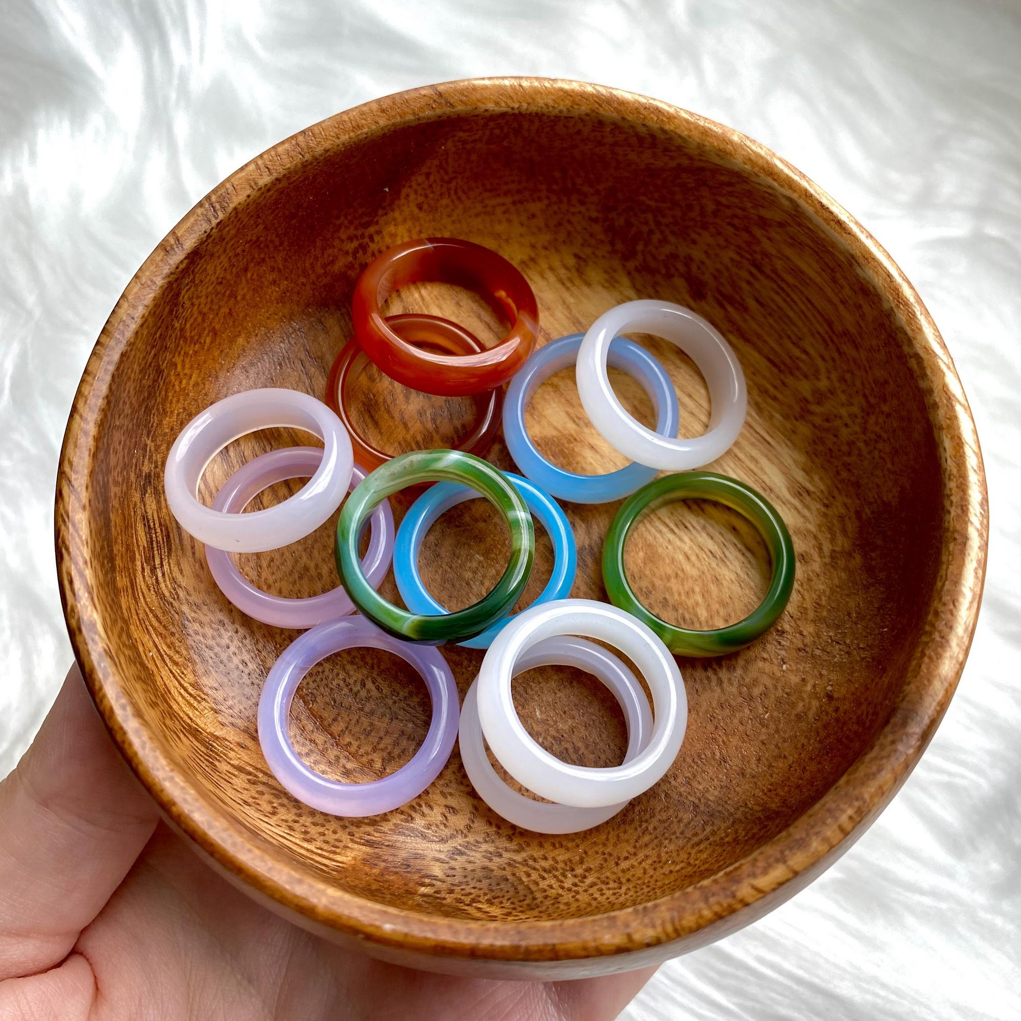 Колечки из цельного камня (в ассортименте)