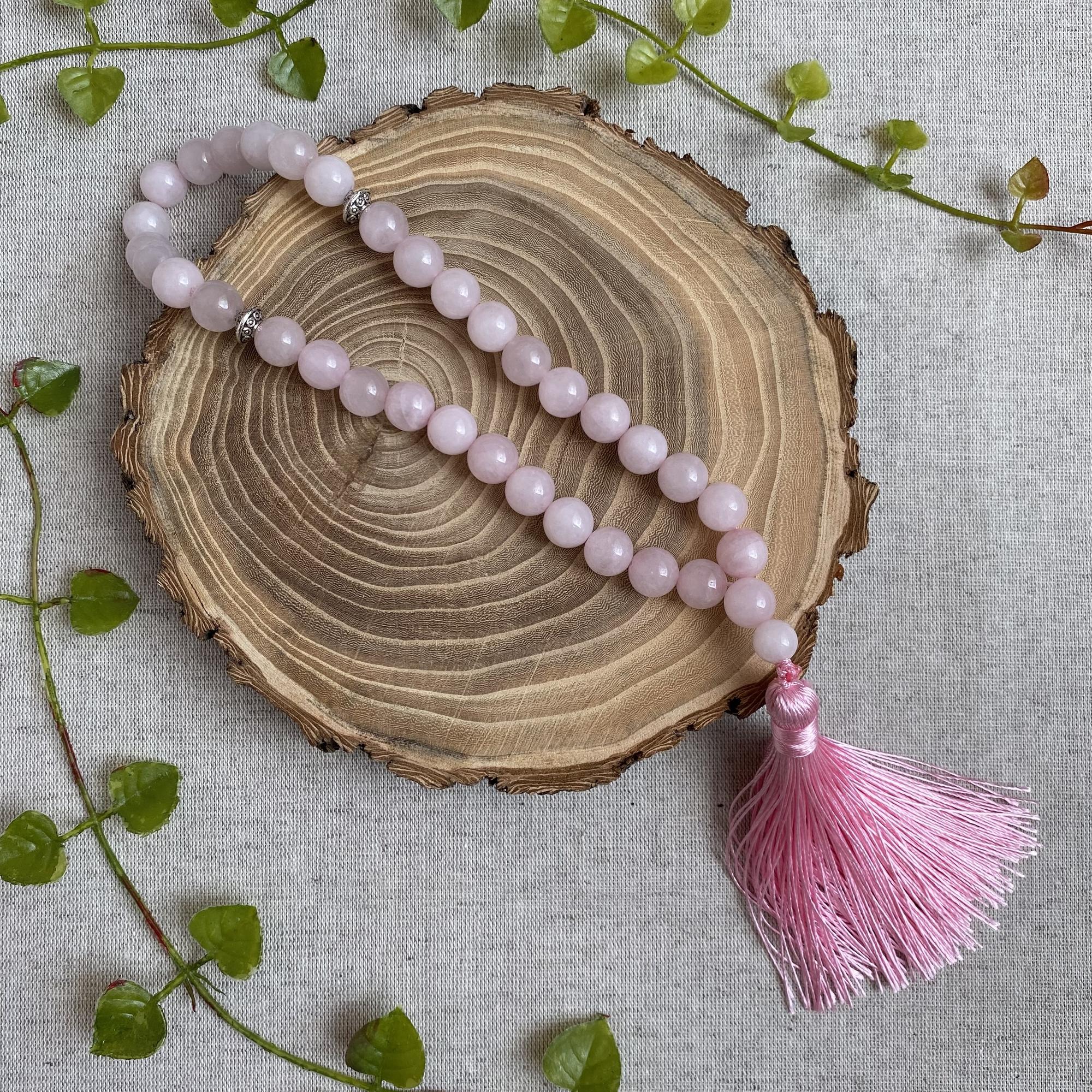 Чётки из розового кварца