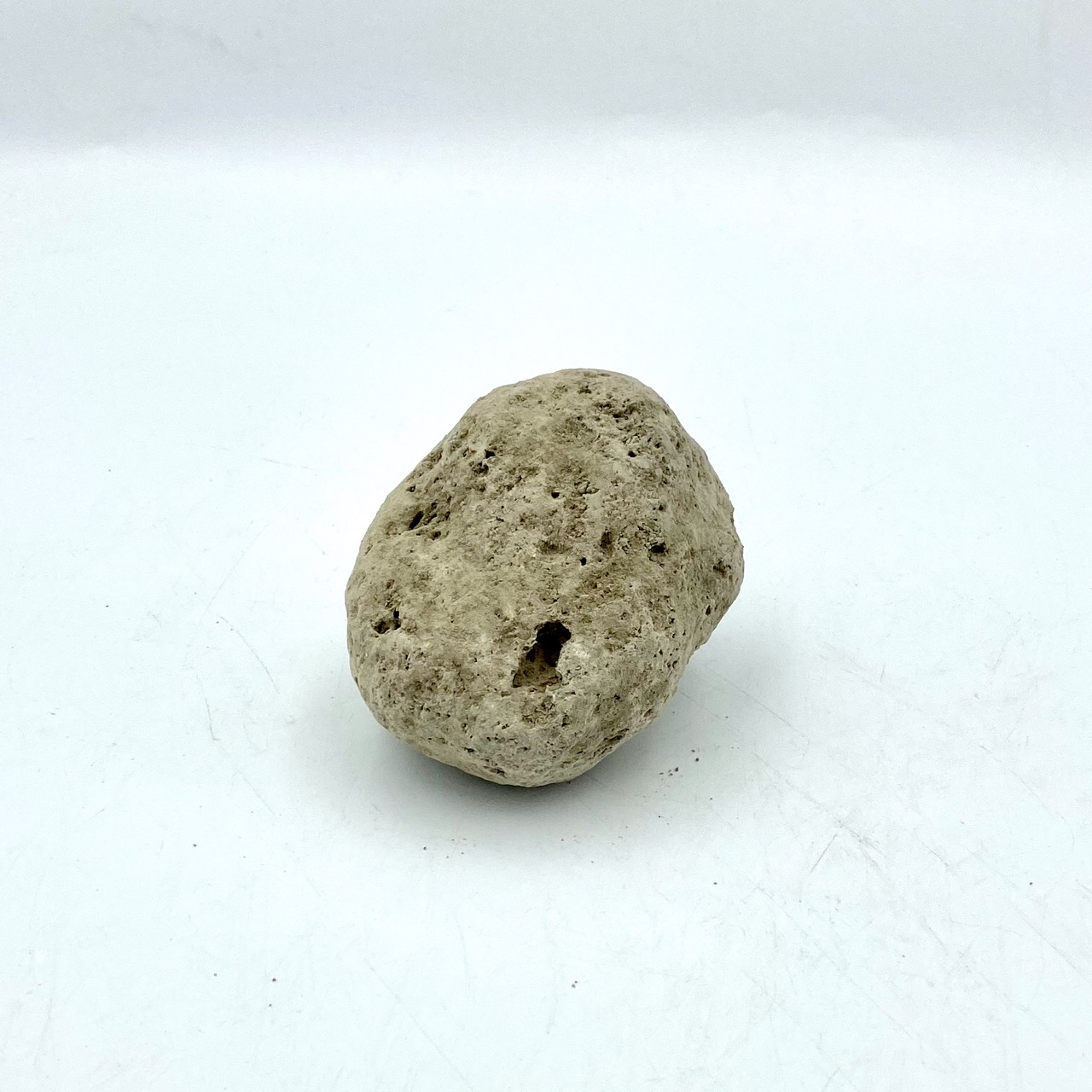 Декорация MASHA BLOOM Парящий камень