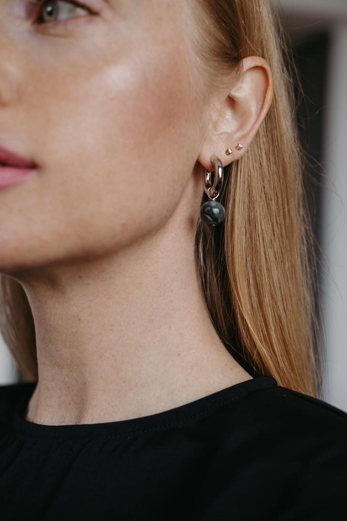 Серьги Mono silver из соколиного глаза