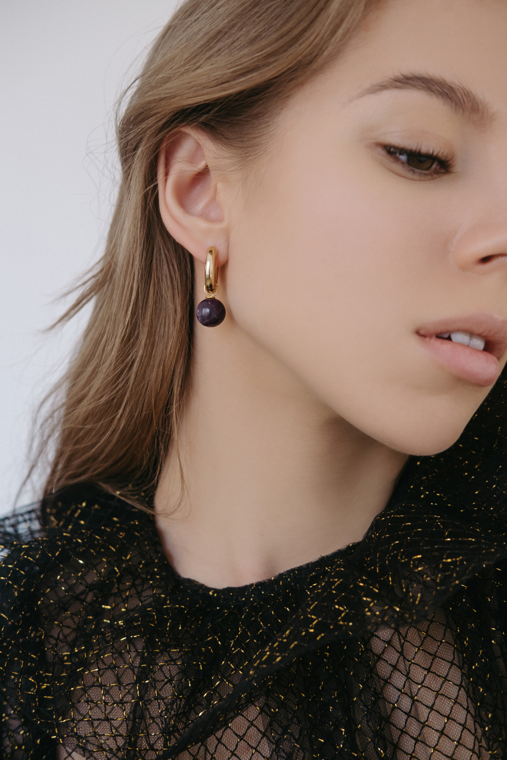 Серьги Mono gold из темного аметиста