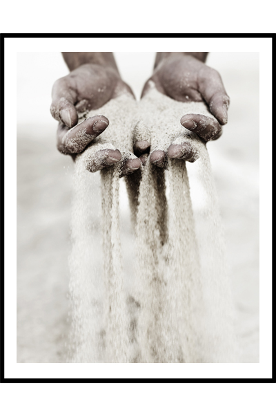 Постер Песок сквозь пальцы