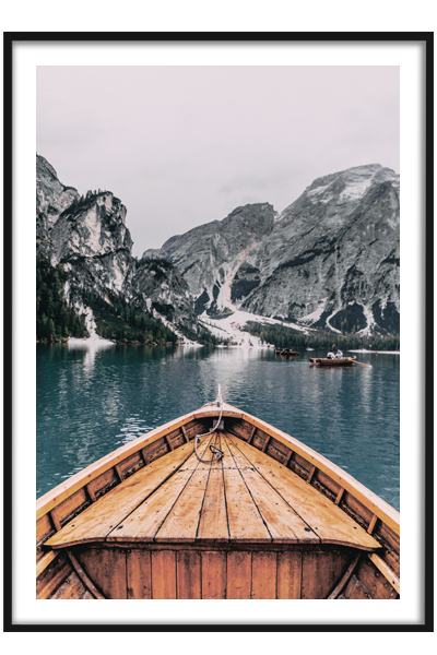 Постер Лодка на озере