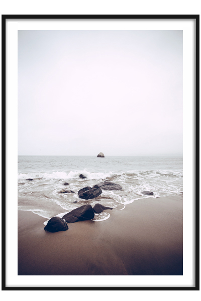 Постер Каменистый берег