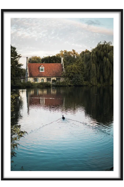 Постер  Домик у озера