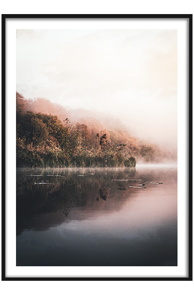 Постер  Таинственное озеро