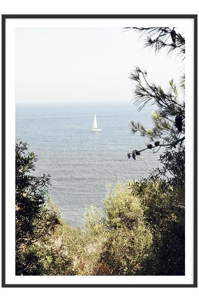 Постер  ЛОДКА НА ВОДЕ