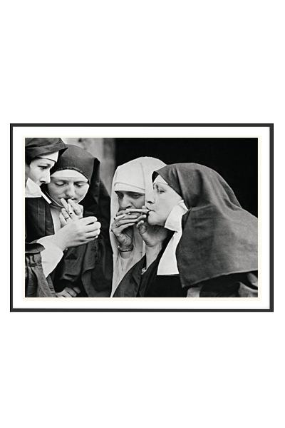 Постер   Монахини