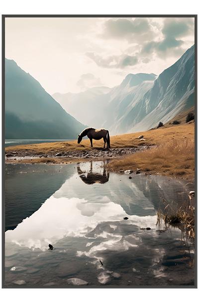 Постер ЛОШАДЬ
