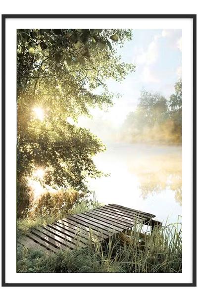 Постер ПРИЧАЛ НА РАССВЕТЕ