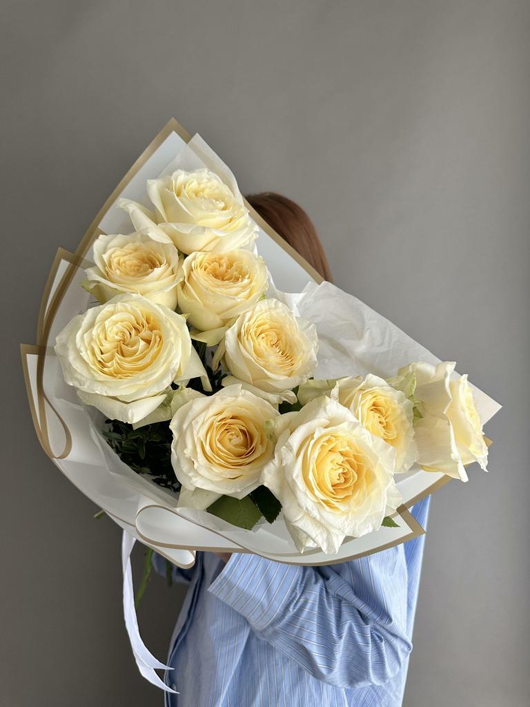 Букет из пионовидной розы Candlelight