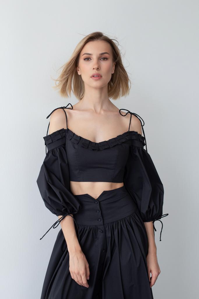 Топ с рукавами