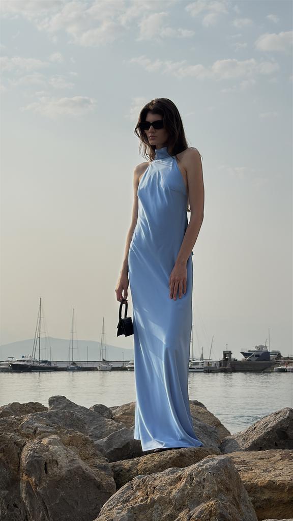 Платье макси в голубом цвете
