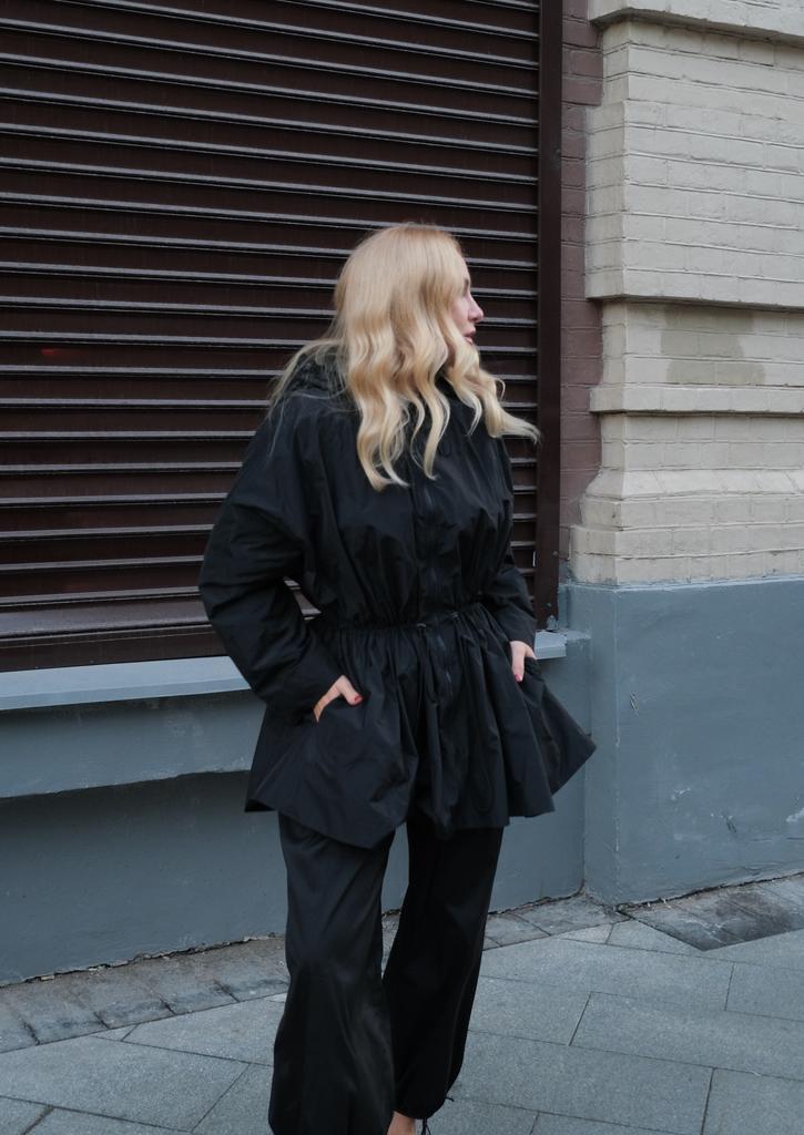 Парка из тафты черная