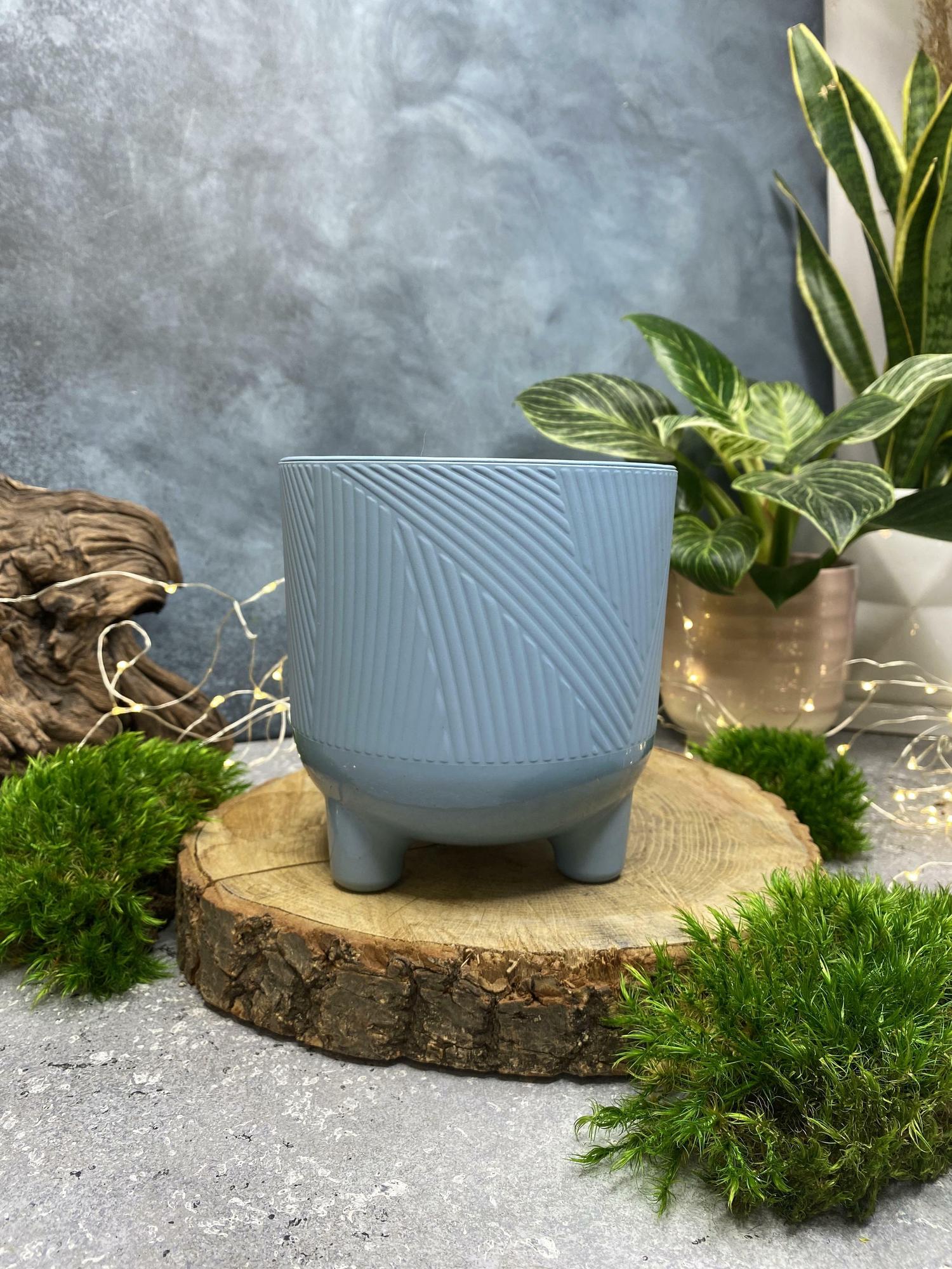 Кашпо на ножках серо-голубой