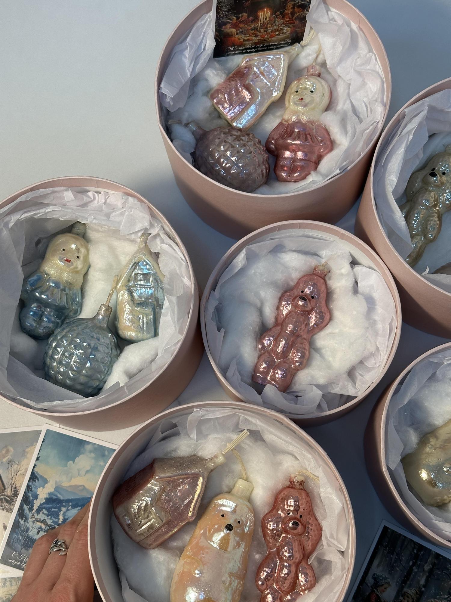 Свечи-игрушки. Воспоминания из детства. Набор из 3-ех свечей-игрушек в подарочной упаковке.