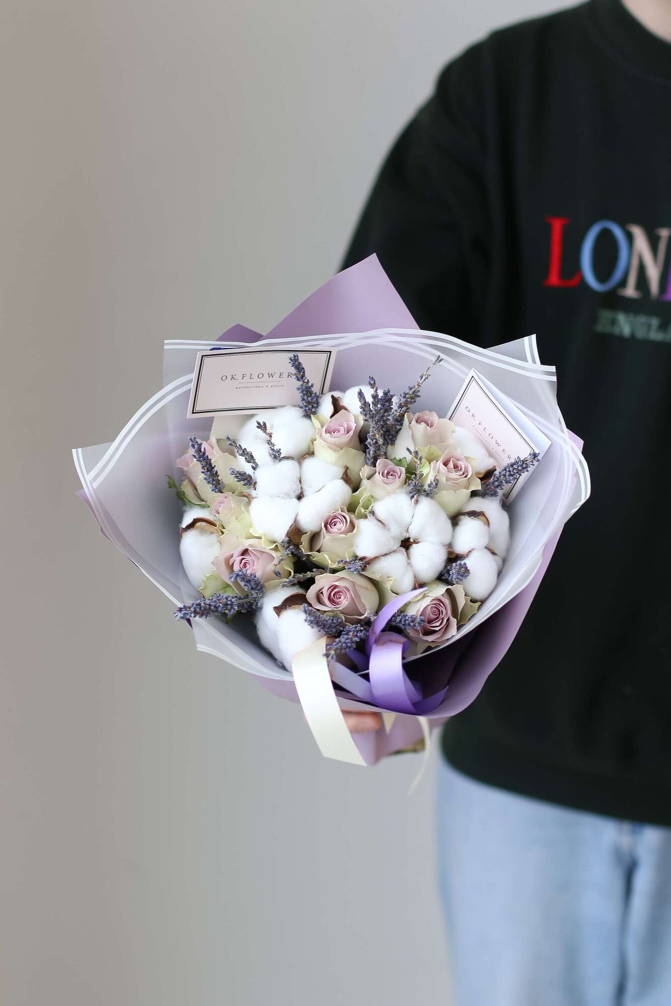 Розы "Монинг Дью" с хлопком и лавандой