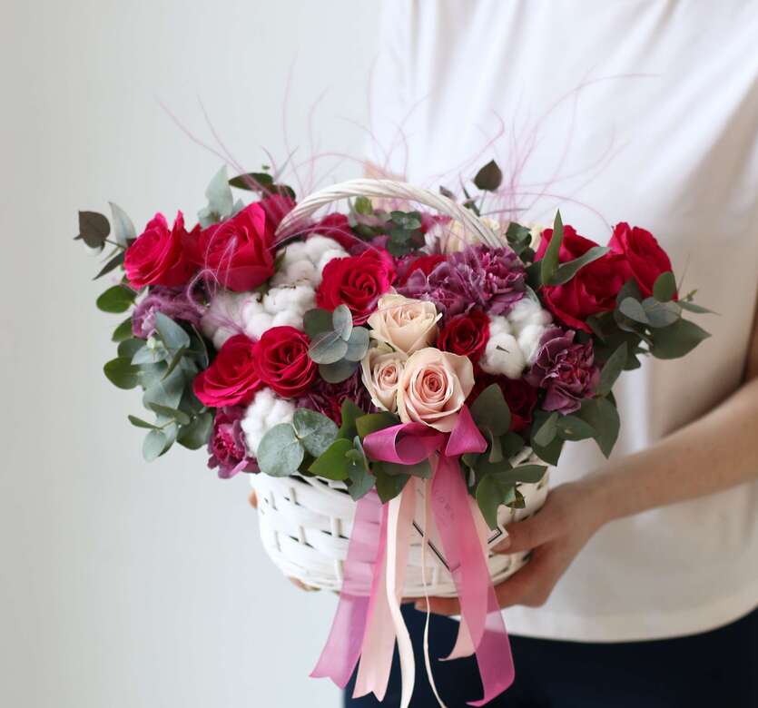 Цветы в корзине #13