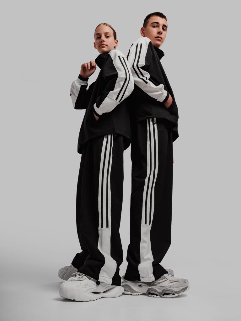 Костюм Супрунов-черный