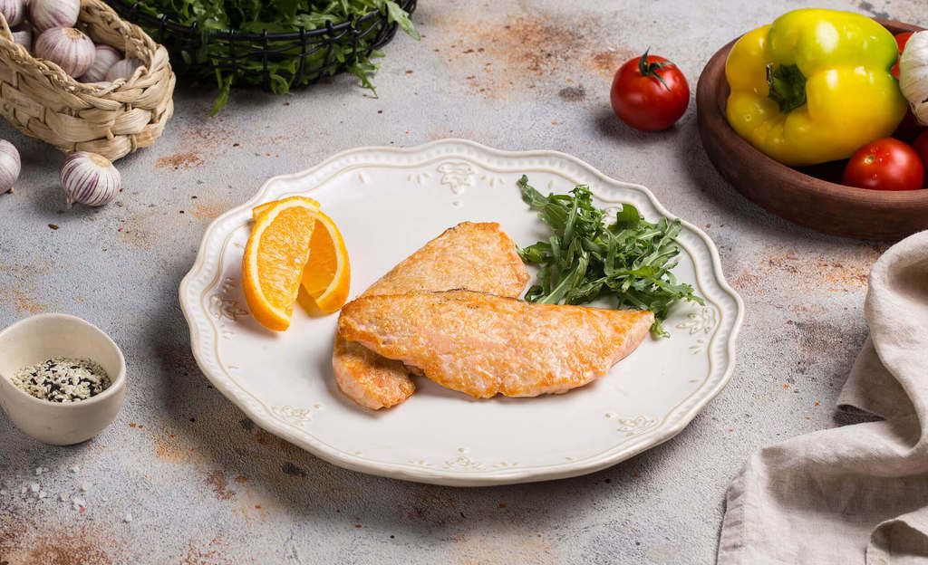 Стейк из семги в кунжуте, 200 г.