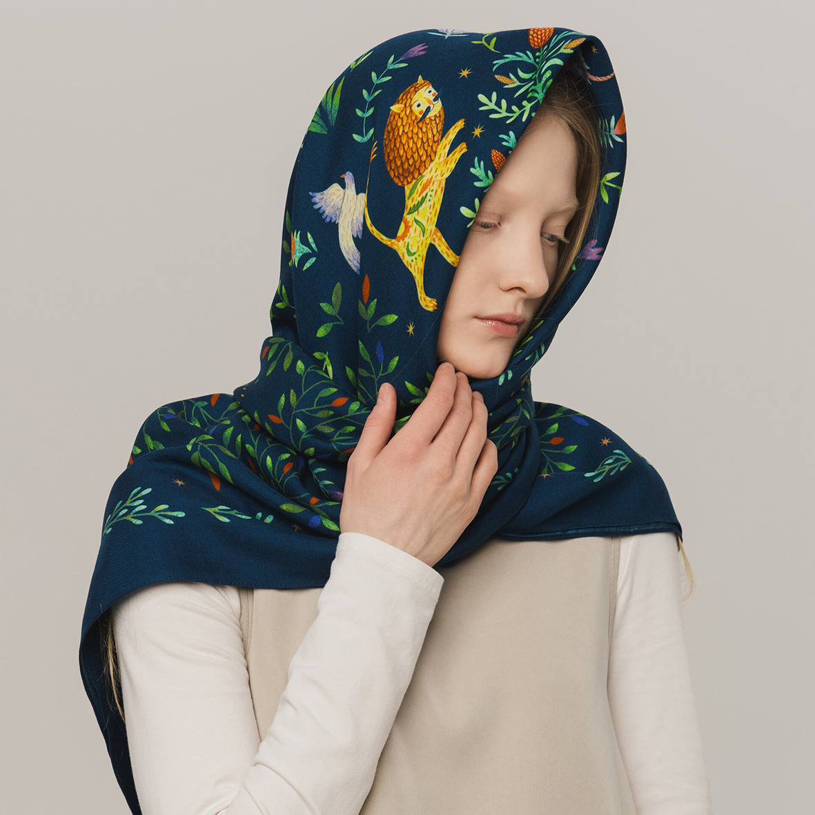 Шерстяная шаль "Керка" синий