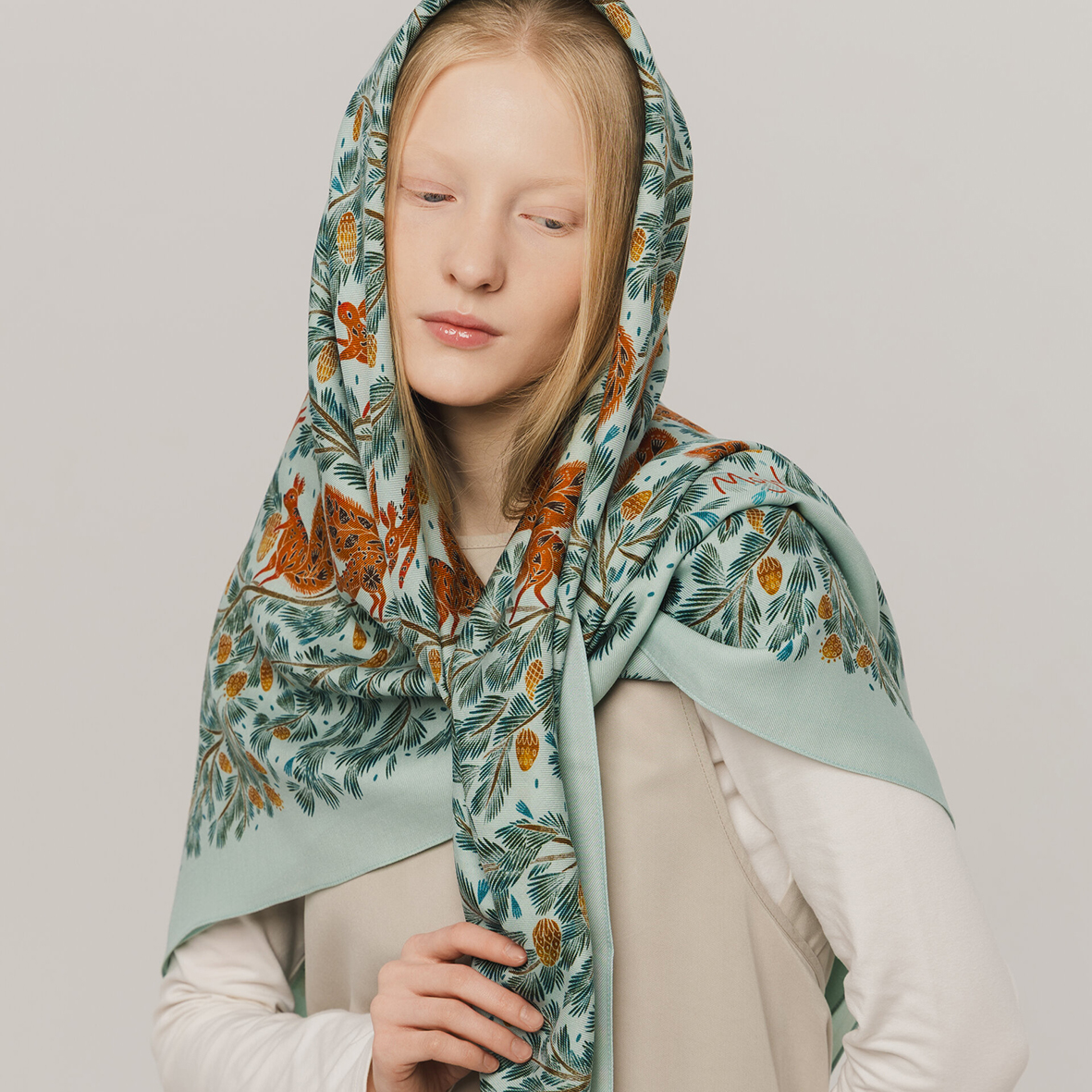 Шерстяная шаль "Урпи"