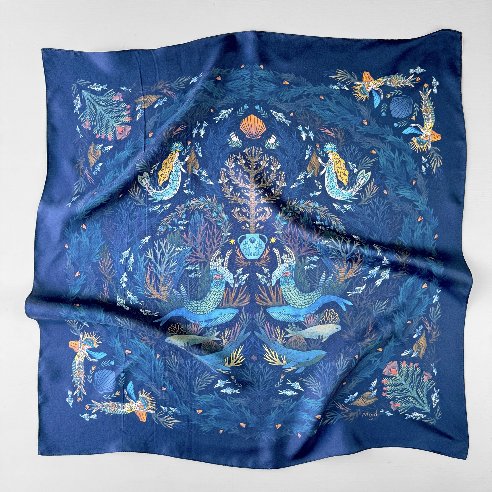 Особенный шелковый платок "Гандвик" 65х65 см