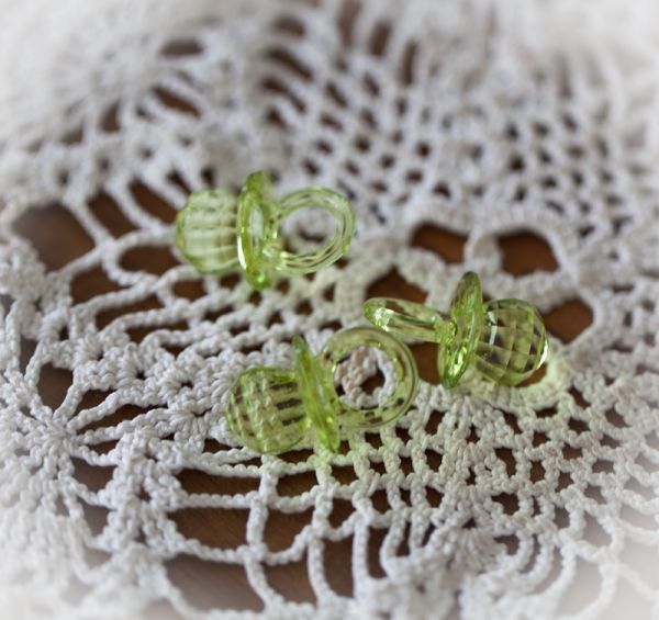 подвеска:соска_зел.