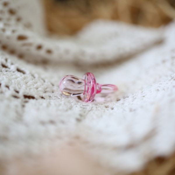 соска розовая прозрачная