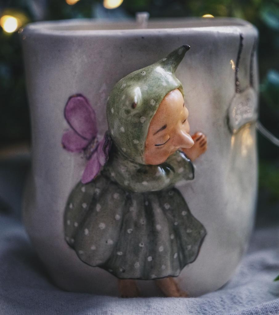 Свеча «Прятки»