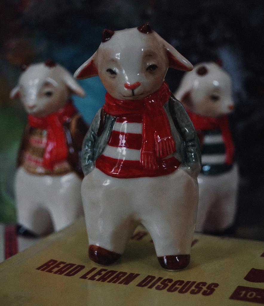 Елочная игрушка «Козленок из 5 бэ»