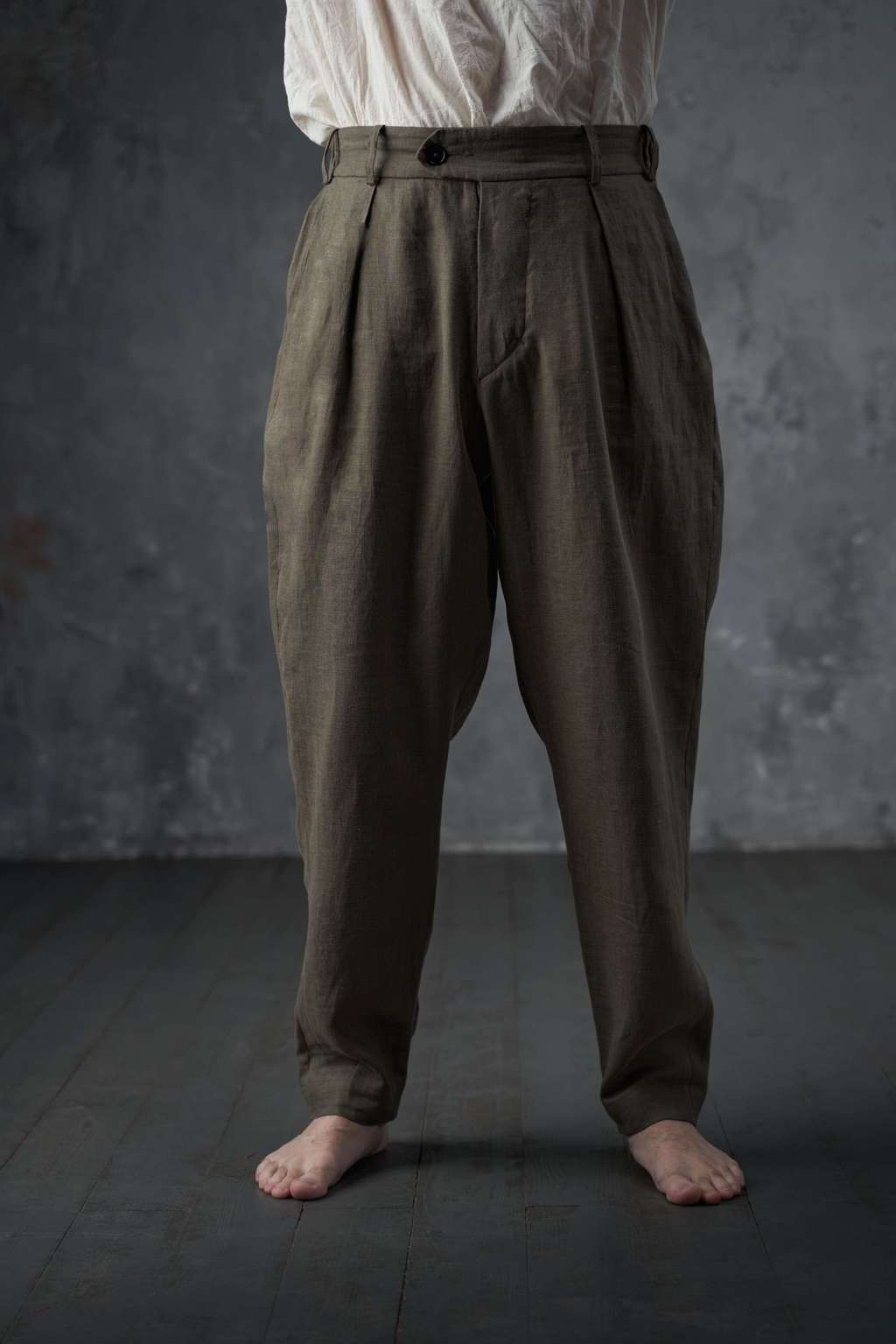 Khaki basic trousers