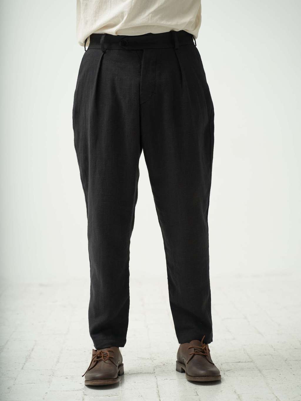 Dark grey basic trousers