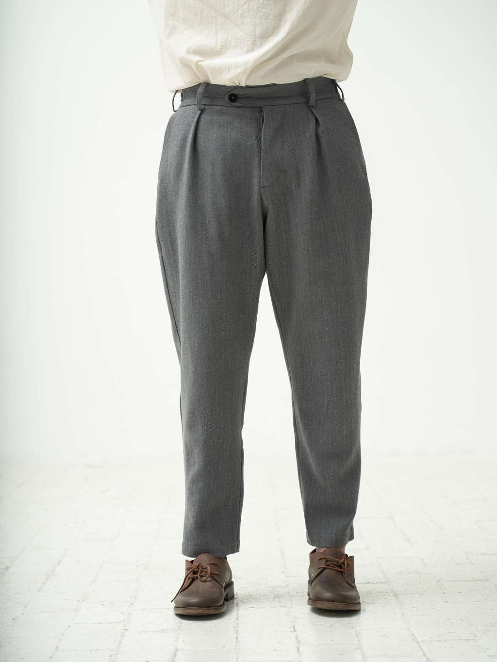 Grey merino wool basic trousers