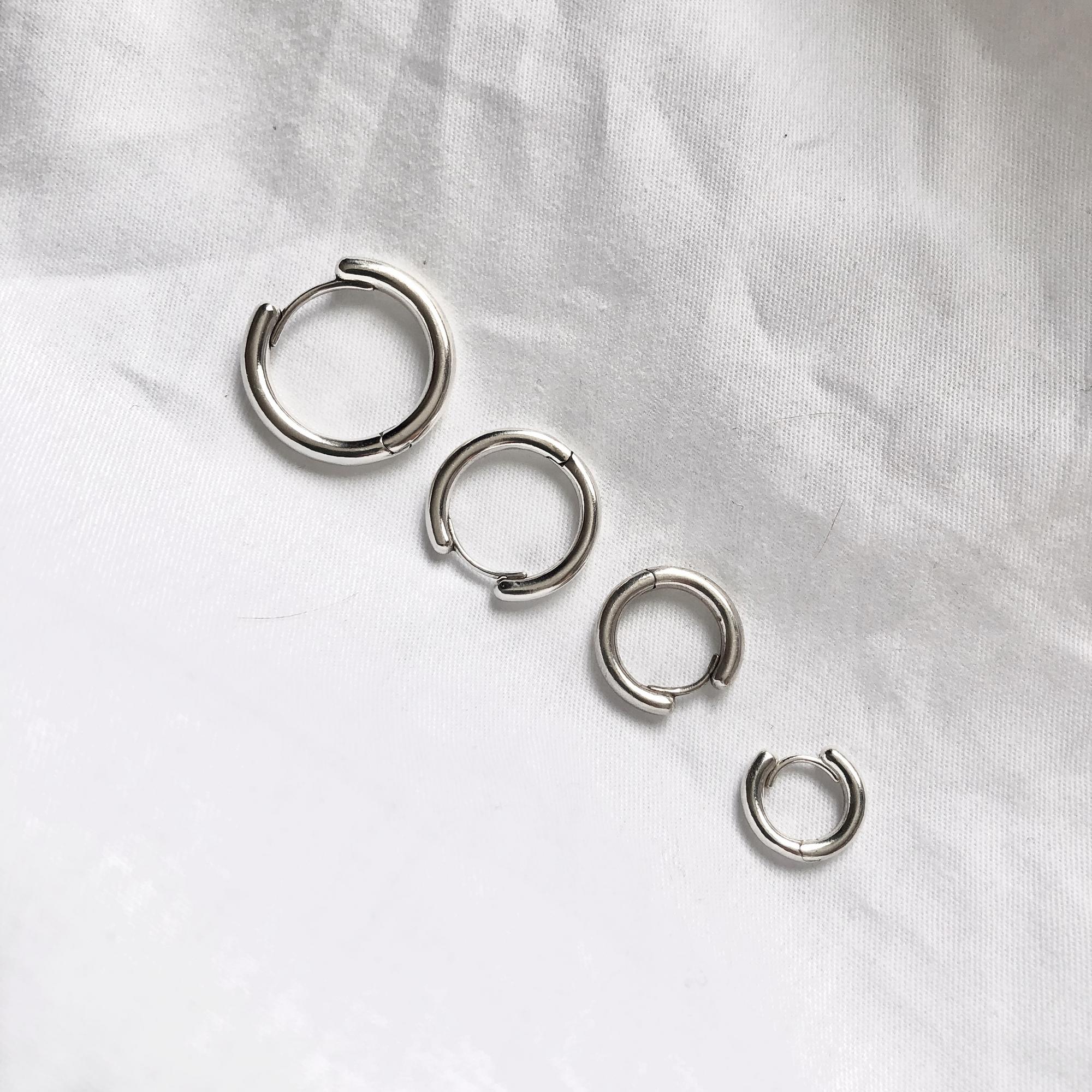 Моносерьга RING серебро