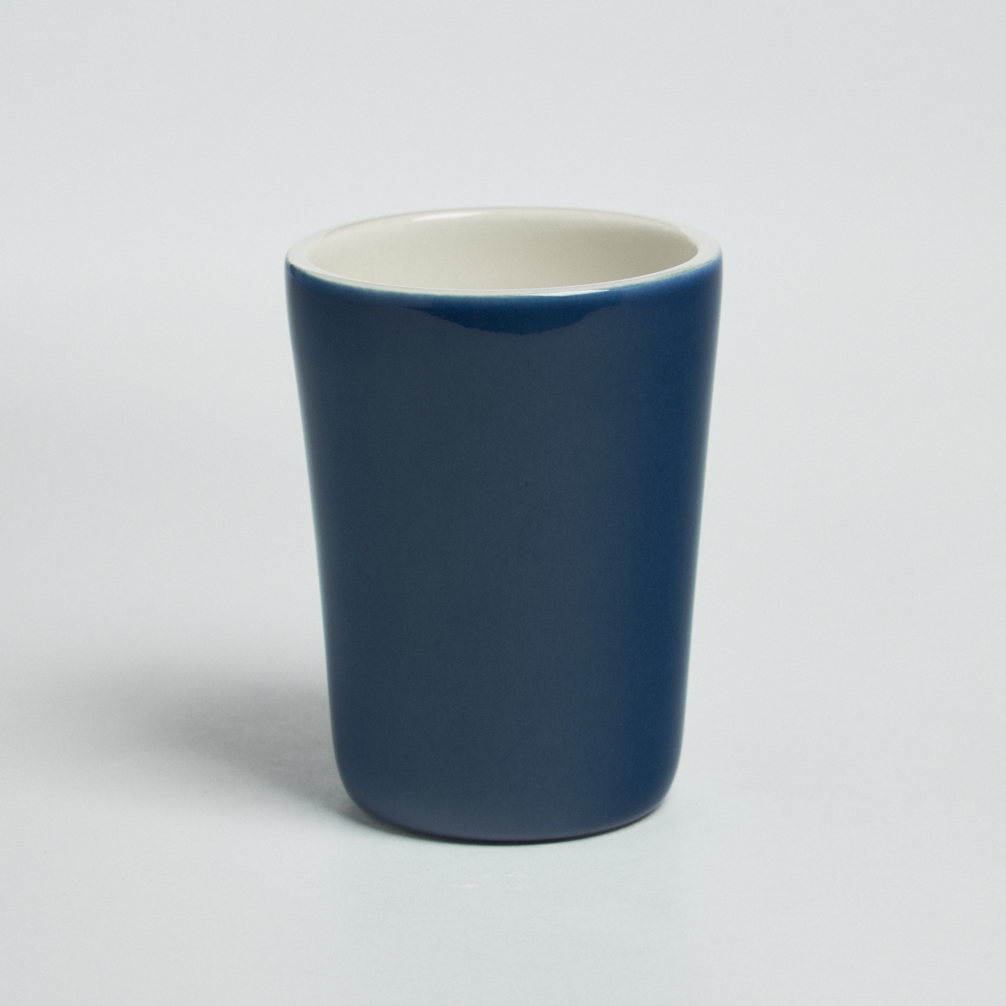 Стакан конус синий 250/350  мл